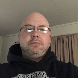 Meet your Posher, Eddie